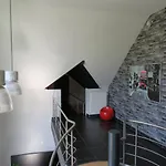 Oxygen House, Long Weekend Special *