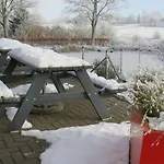 Дом отдыха Oxygen House, Long Weekend Special Овифа