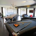 Oxygen House, Long Weekend Special Дом отдыха