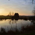 Oxygen House, Long Weekend Special * Овифа