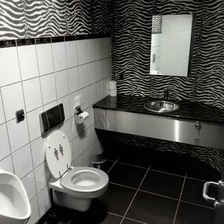 Oxygen House, Long Weekend Special Дом отдыха *