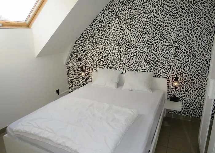 Дом отдыха Oxygen House, Long Weekend Special