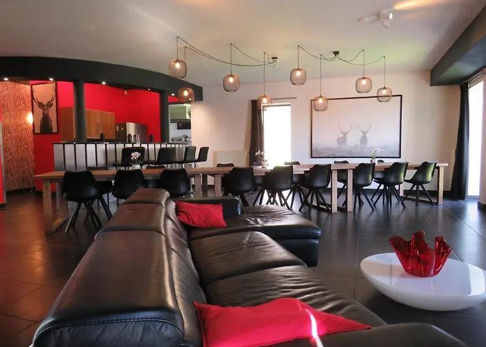 Oxygen House, Long Weekend Special * Овифа