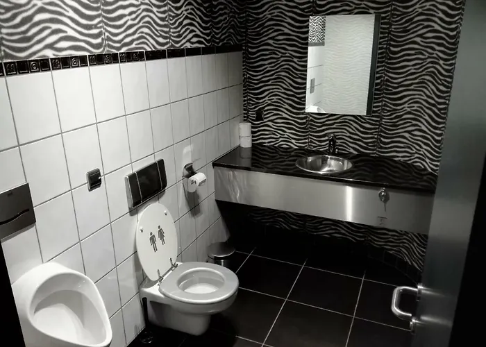 Oxygen House, Long Weekend Special Дом отдыха *