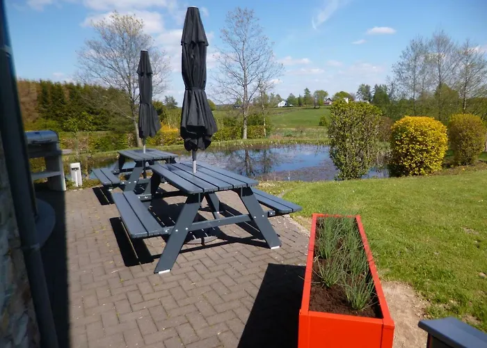 Oxygen House, Long Weekend Special Овифа